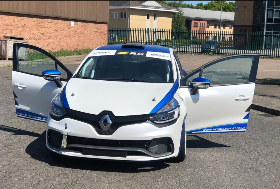 雷诺clio cup gen 4 - 23,500英镑