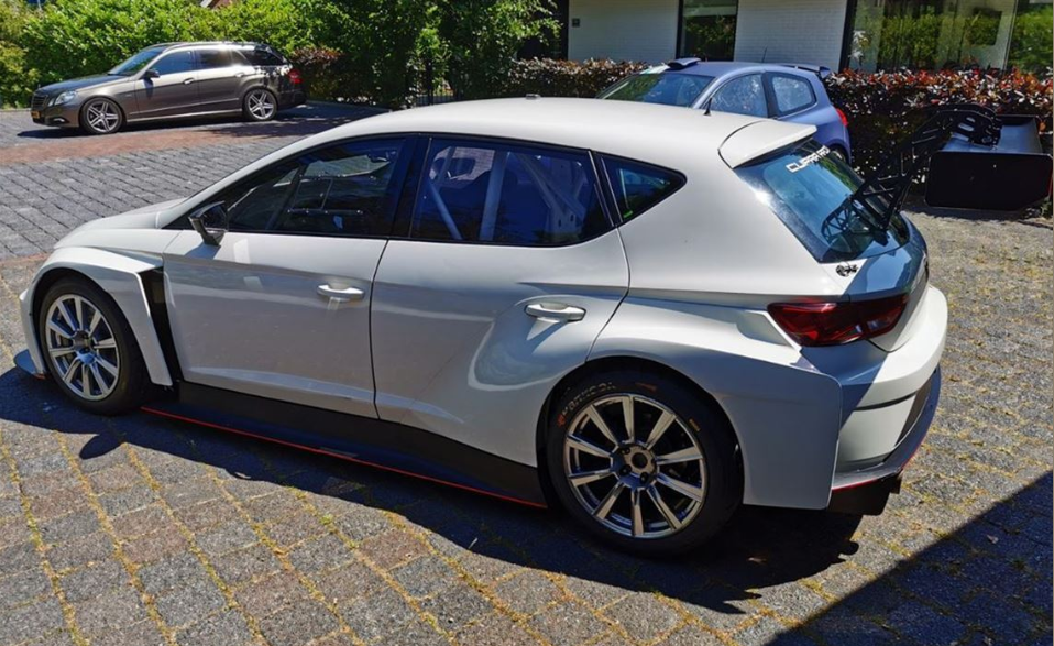 西雅特cupra tcr - 54,500欧元 增值税